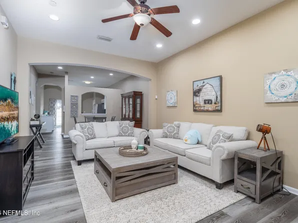3751 EVAN SAMUEL Drive, Jacksonville, FL 32210