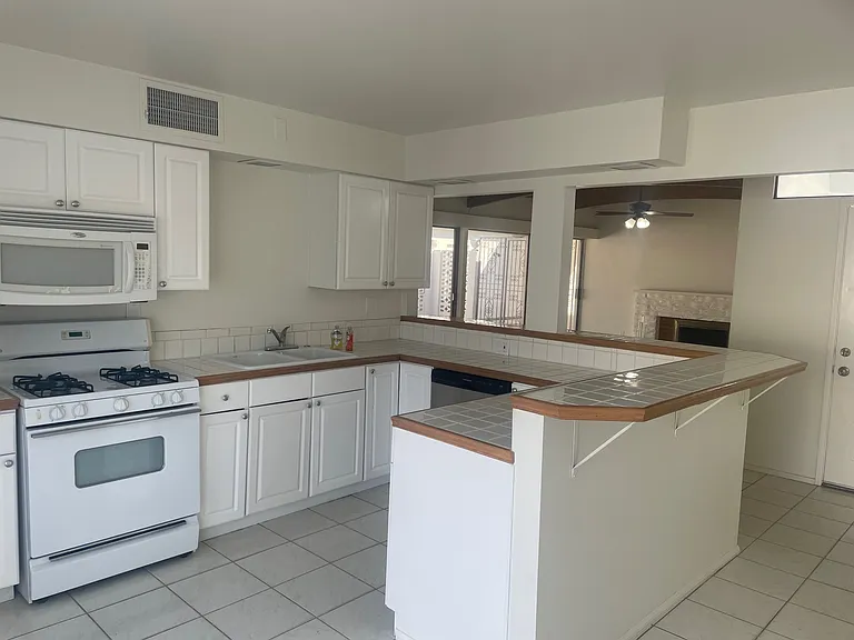 2630 N Biskra Rd — Photo 5