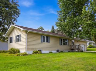 308 SE Oak St, Brownsdale, MN 55918