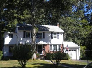 9 Roberta Rd, Sharon, MA 02067