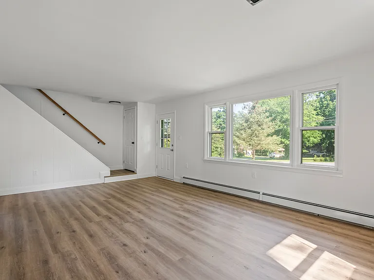 5810 Burkey Rd — Photo 14