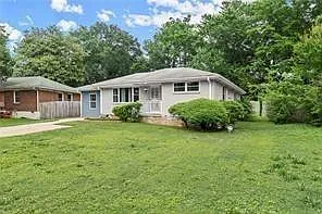 2756 Gresham Rd SE — Photo 5