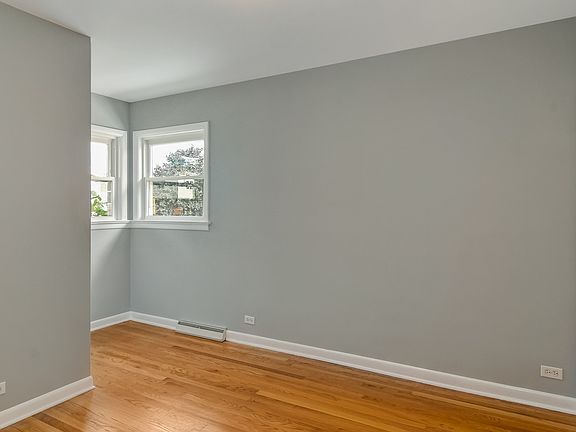 4th image of 5323 S Nordica Ave