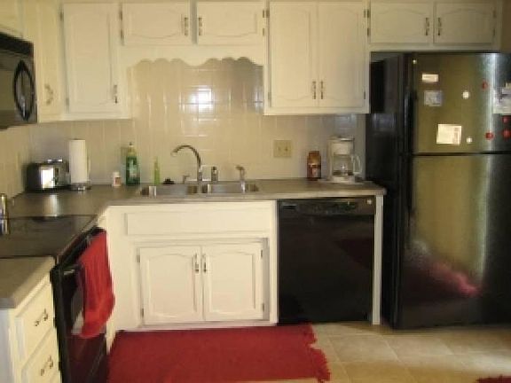5th image of 5329 NW 87th Ct