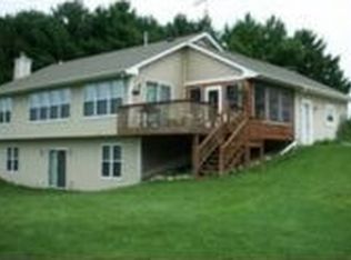 W6850 W Geneva Rd, Elkhorn, WI 53121