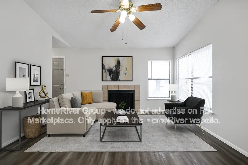 3 bed, 2.0 bath, 1080 sqft, $1,525 — Photo 2