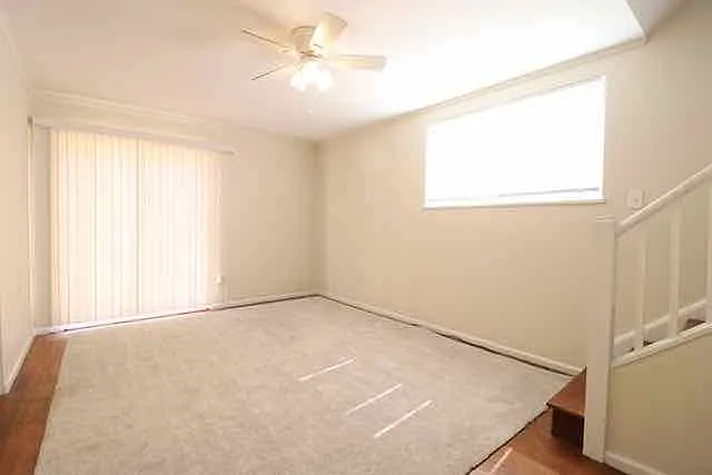 20 Chalmers Ln — Photo 7