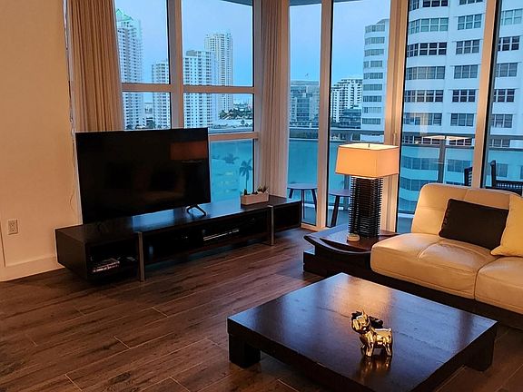 5th image of 950 Brickell Bay Drive #1110