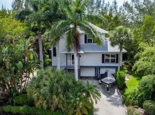 981 Main St, Sanibel, FL 33957