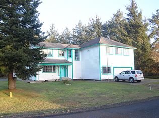 872 Widgeon Ct SE, Ocean Shores, WA 98569