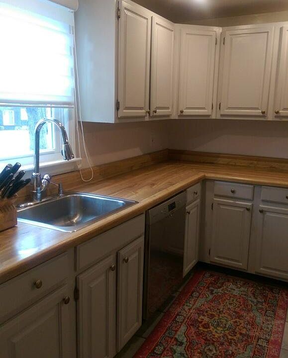 Plenty of cabinet space!