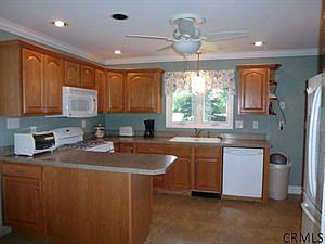 3rd image of 1 Woodside Dr
