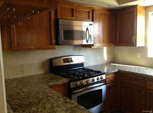 6420 Hazeltine Ave APT 5, Van Nuys, CA 91401
