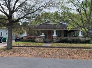 120 W Powhatan Ave, Tampa, FL 33604