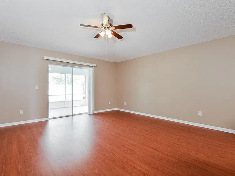 205 Tree Branch Ln — Photo 6