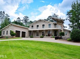 310 E Club Dr, Carrollton, GA 30117