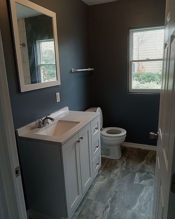1st image of 385 Lexington St