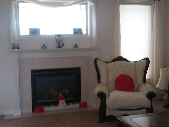 4th image of 4117 Campus Green Dr NE