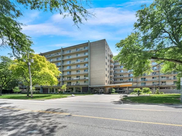 10301 Lake Ave APT 506, Cleveland, OH 44102