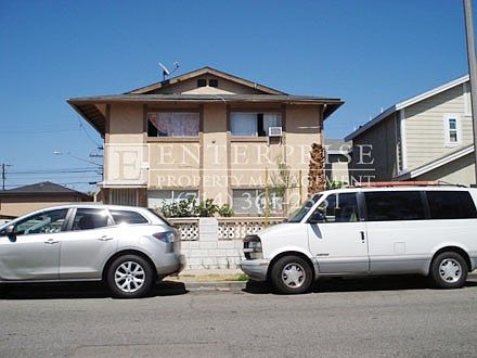 2nd image of 318 S Melrose St APT 2