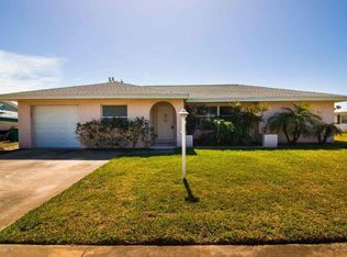 533 Alhambra St, Indian Harbour Beach, FL 32937