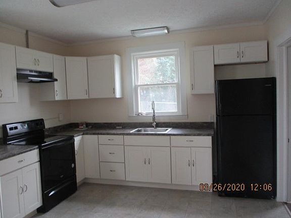 3rd image of 229 Rocklawn Ave