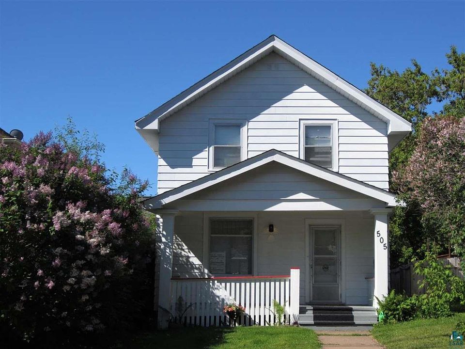 1st image of 505 N 13th Ave E