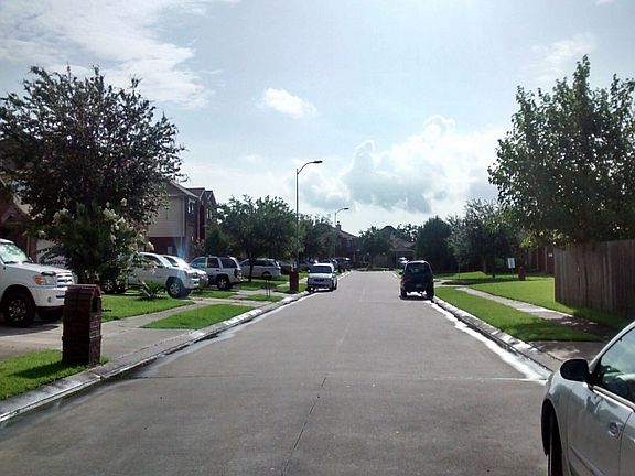 4th image of 1915 Majestic Ln