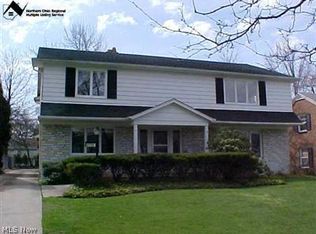 22350 E Byron Rd, Beachwood, OH 44122