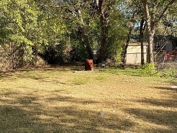 3rd image of 407 Hillcrest Dr Lot 14