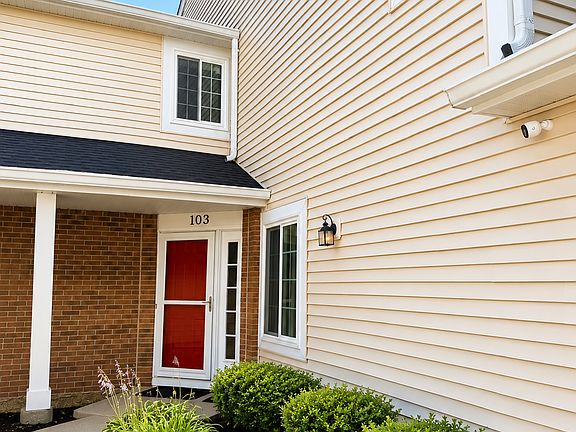 2nd image of 103 Brittany Dr #103
