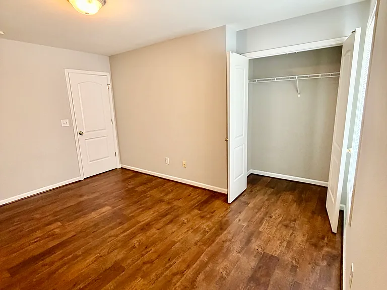 3935 Blairwood St — Photo 17