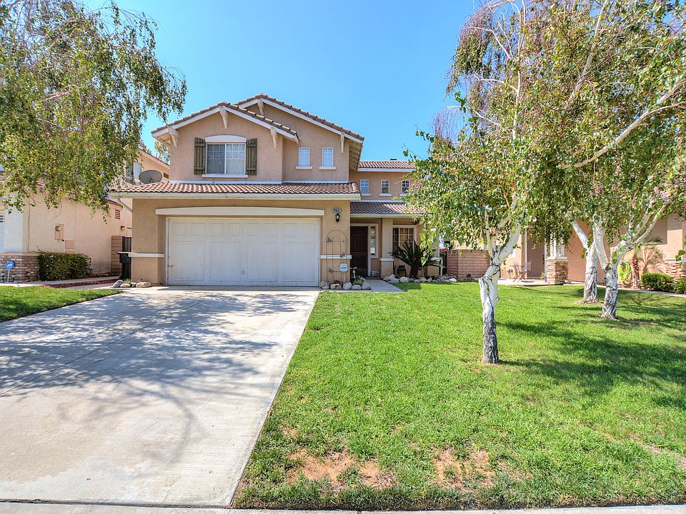 1st image of 14661 Saddlepeak Dr