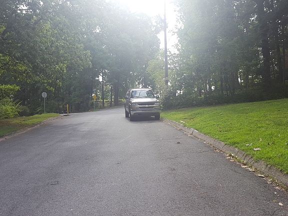 5th image of 105 Bridlewood Dr