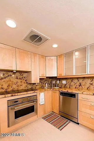 334 W Medlock Dr #B104 — Photo 4