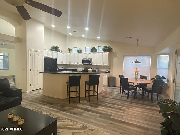 5th image of 15040 W Poinsettia Dr
