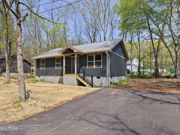 501 Hillcrest St, Clinton, TN 37716