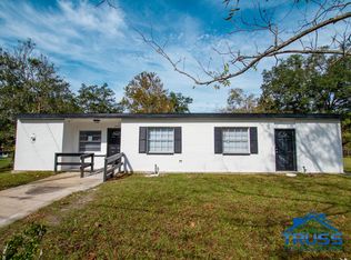 13516 Collen Rd, Jacksonville, FL 32218