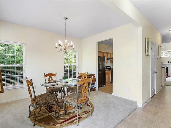 5th image of 6926 Alder Grove Dr