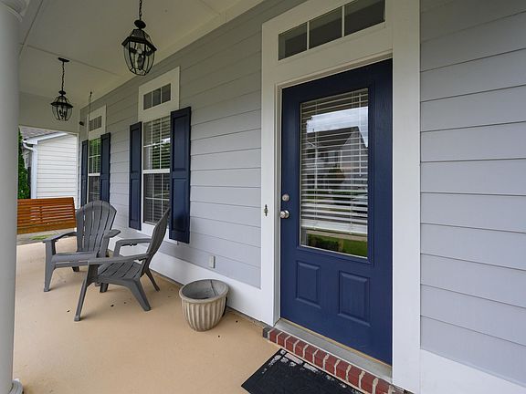 5th image of 5442 Camellia Ln
