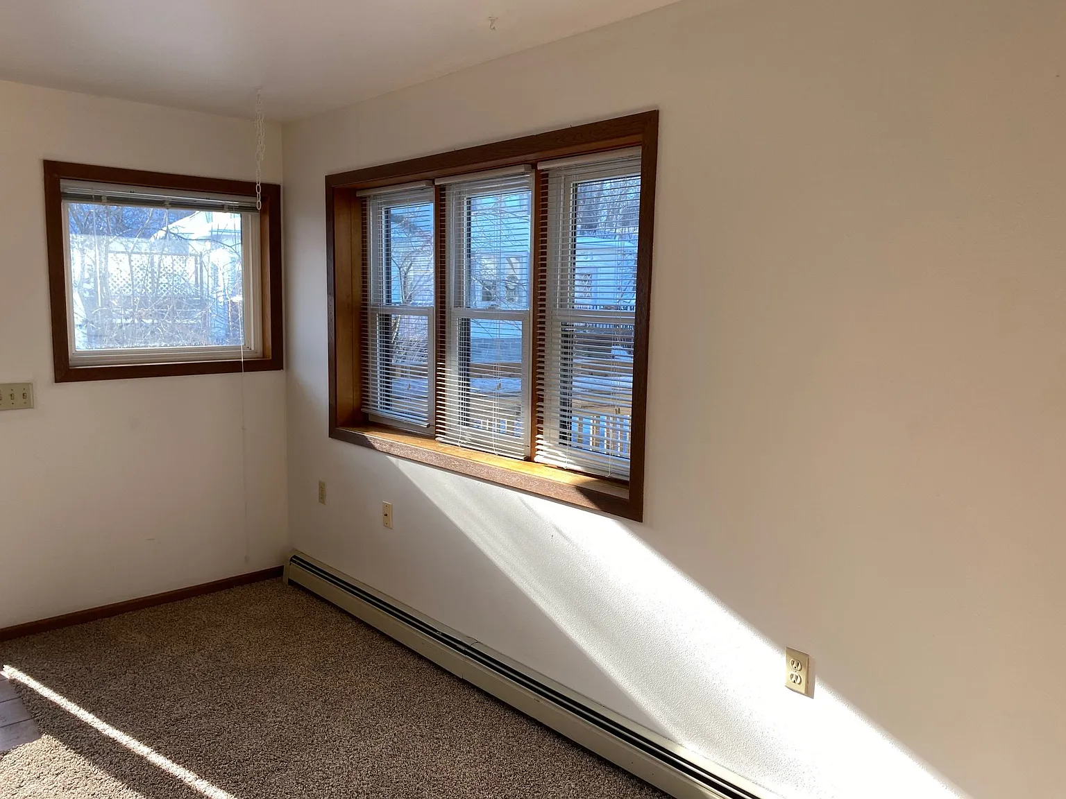 1 bed, 1.0 bath, 600 sqft, $1,075 — Photo 3