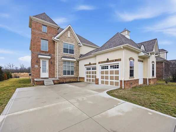 8057 Pleasant Dr, Dublin, OH 43016