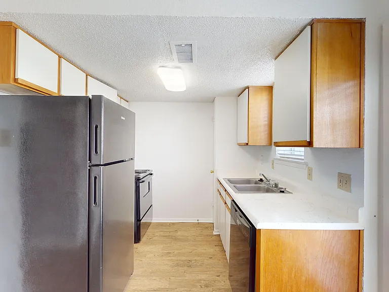 Addison Apartments at the Park — Photo 171