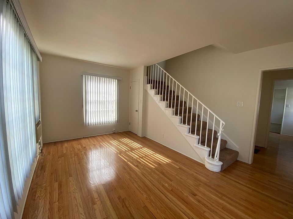 1st image of 530 Glenwood Rd #530