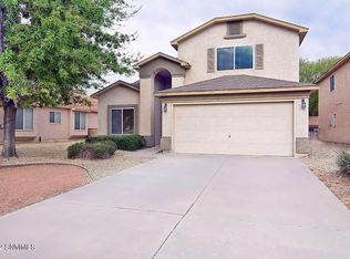 2069 Briarwood Ln, Las Cruces, NM 88007