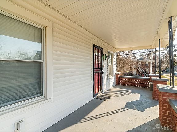 3rd image of 715 McCleary Ave