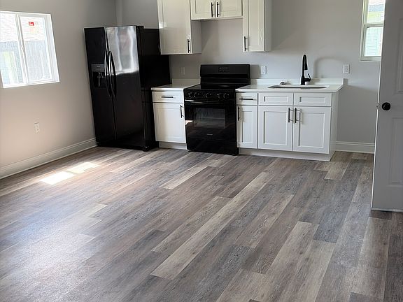 4th image of 669 Taylorbrook Dr