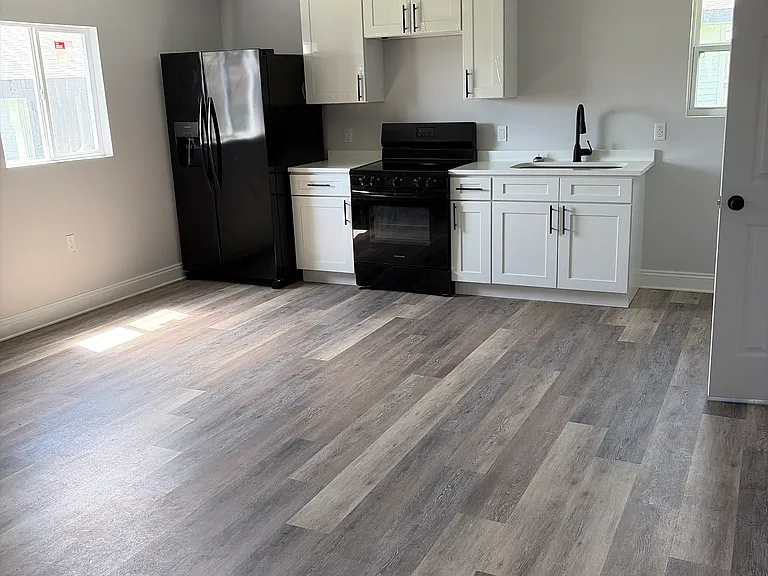 669 Taylorbrook Dr — Photo 4
