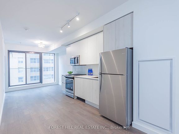 2nd image of 2A Church St #401