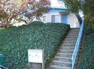 2710 Sunset Ave, Oakland, CA